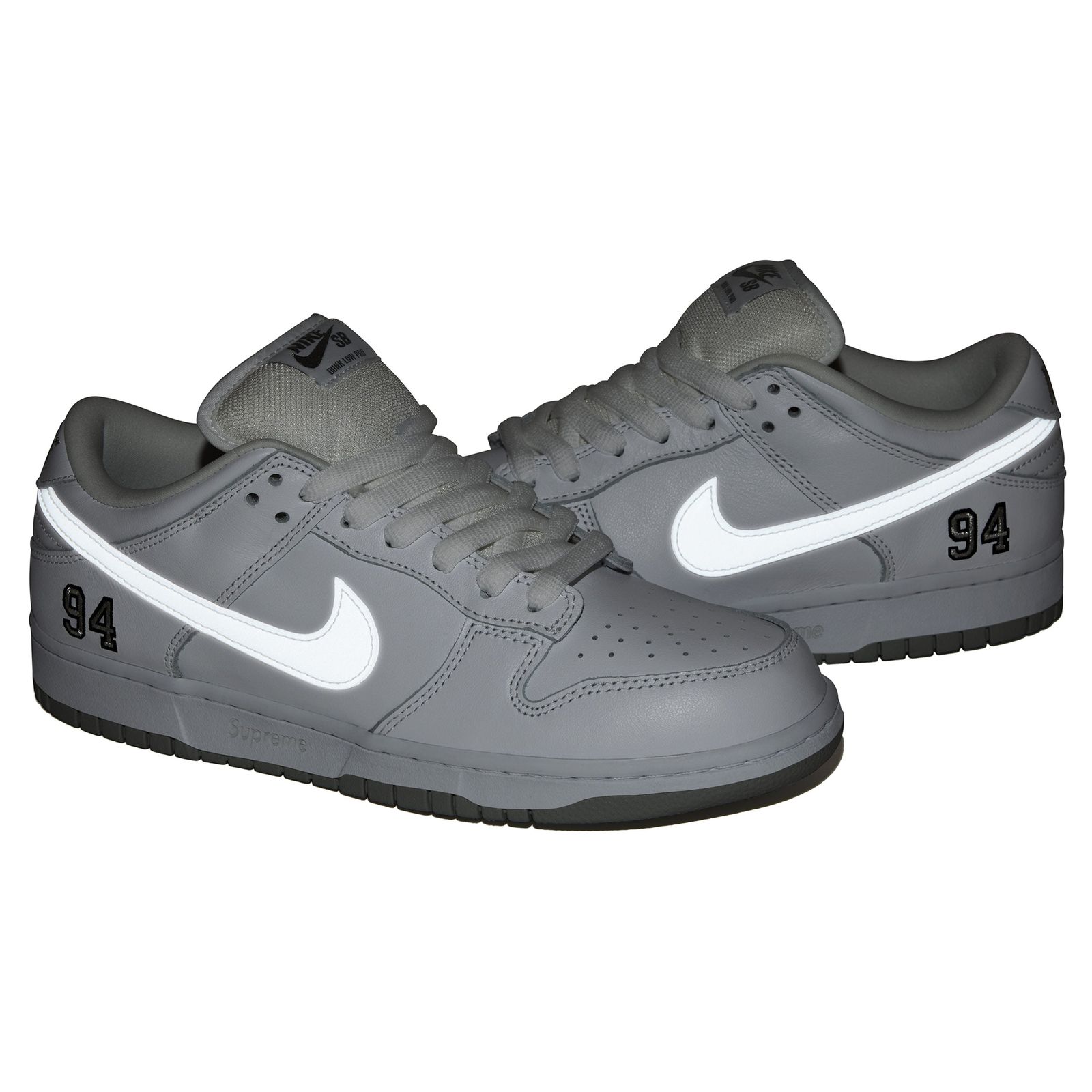 Supreme®/Nike® SB Dunk Low