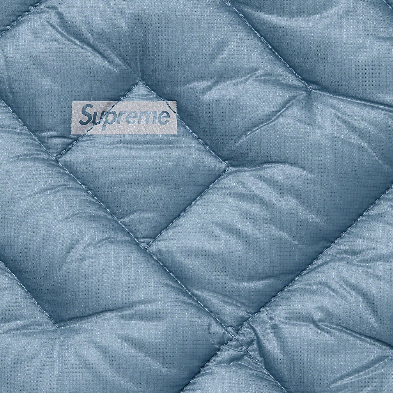 Spellout Quilted Lightweight Down Jacket