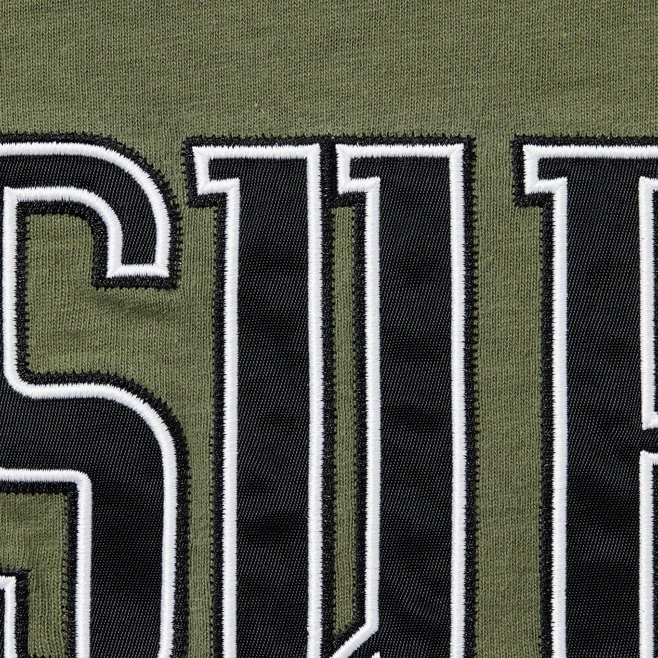 Contrast Appliqué S/S Top