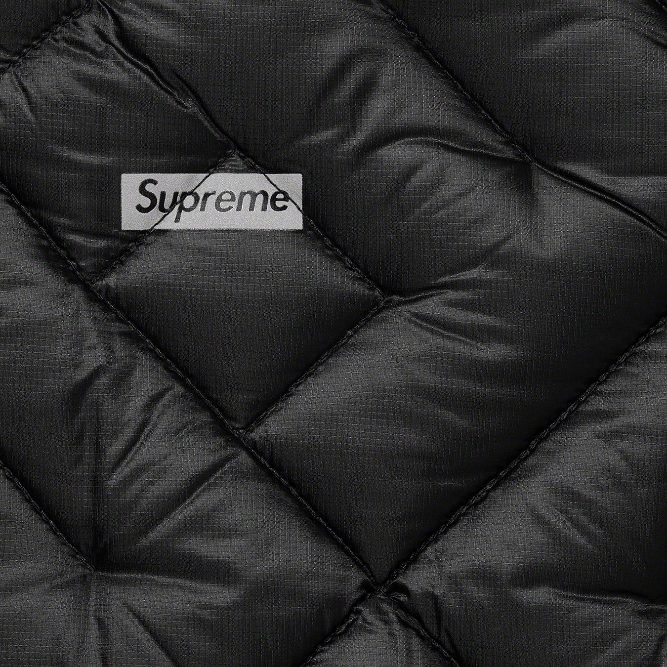 Spellout Quilted Lightweight Down Jacket