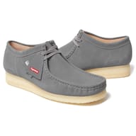 Supreme®/Clarks Originals™ Reflective Wallabee™