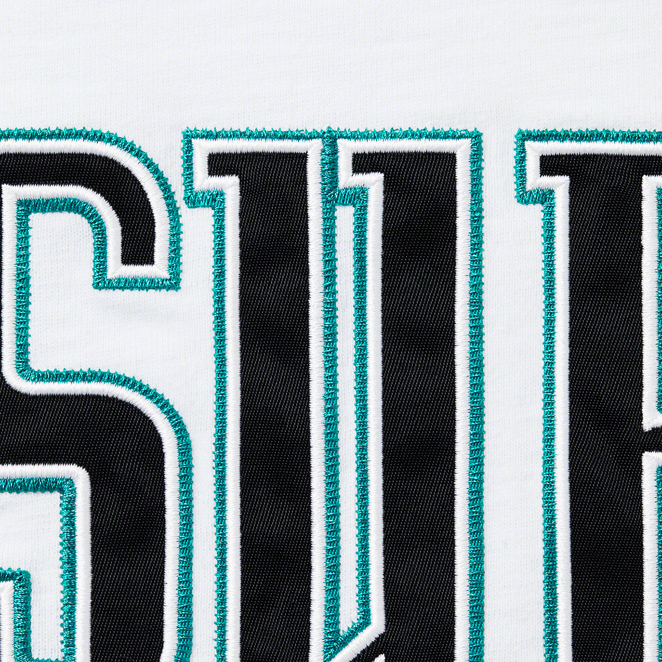 Contrast Appliqué S/S Top