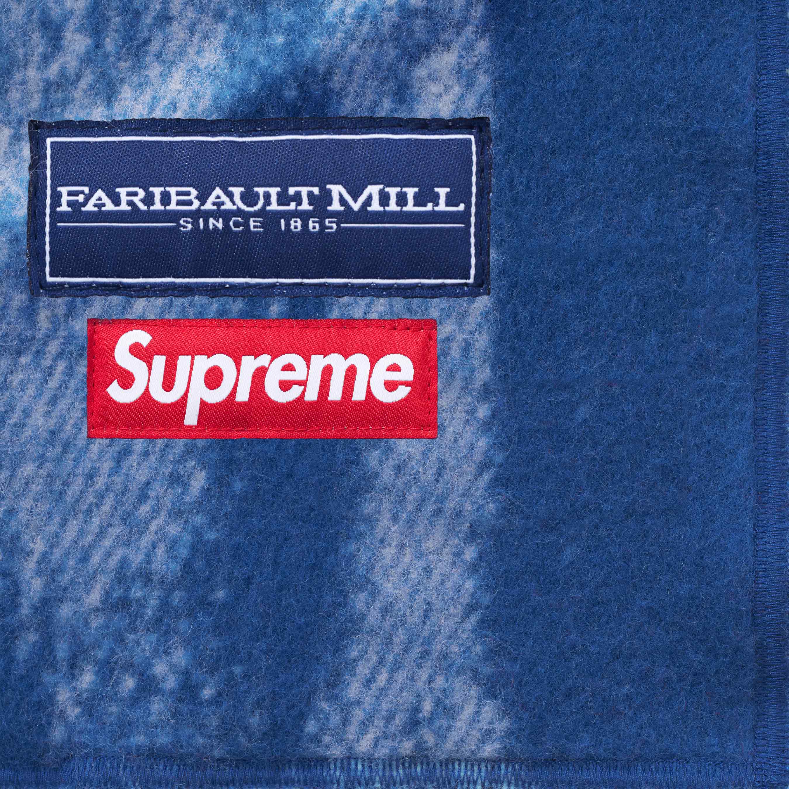 Blurred Logo Blanket