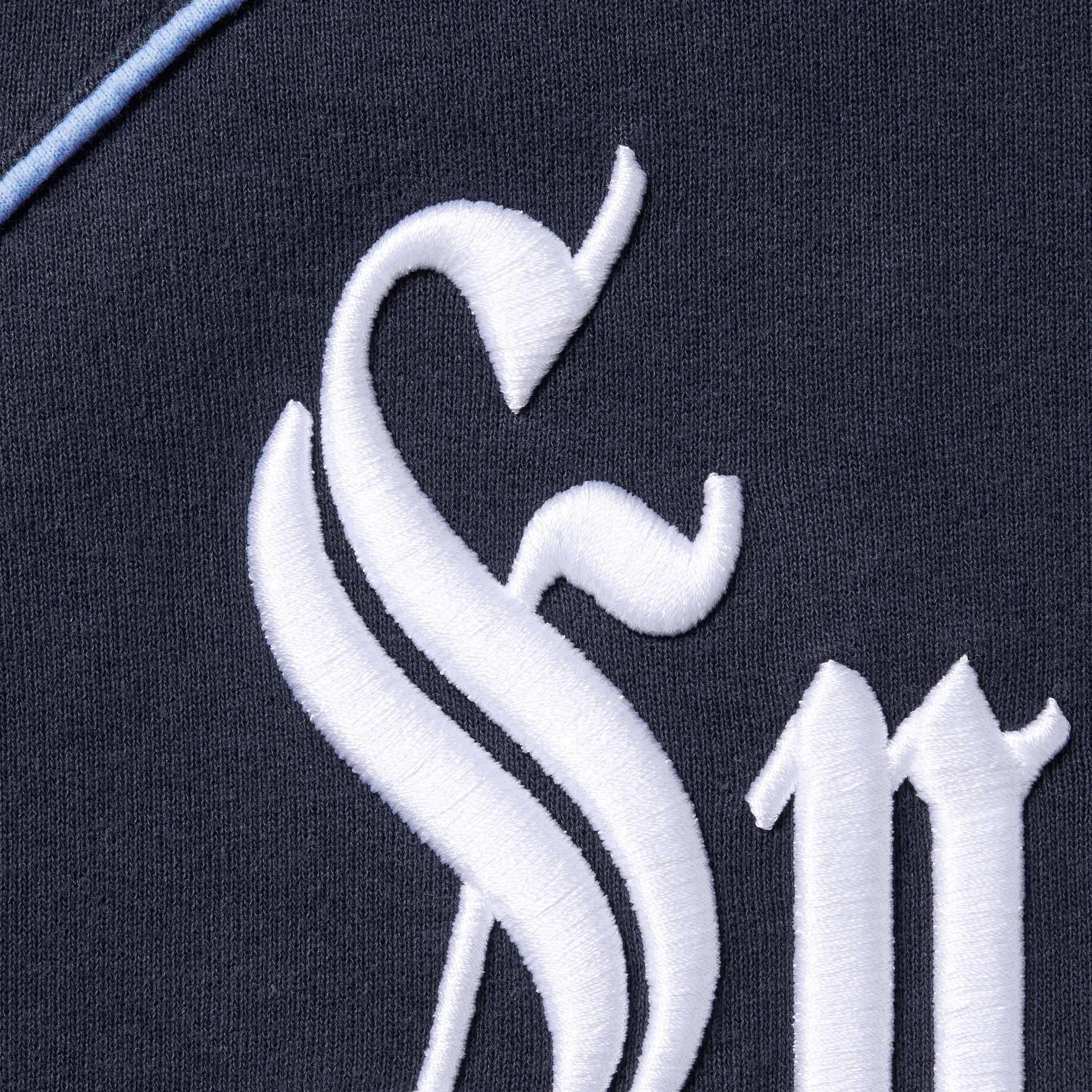 Curve Piping Hooded Sweatshirt