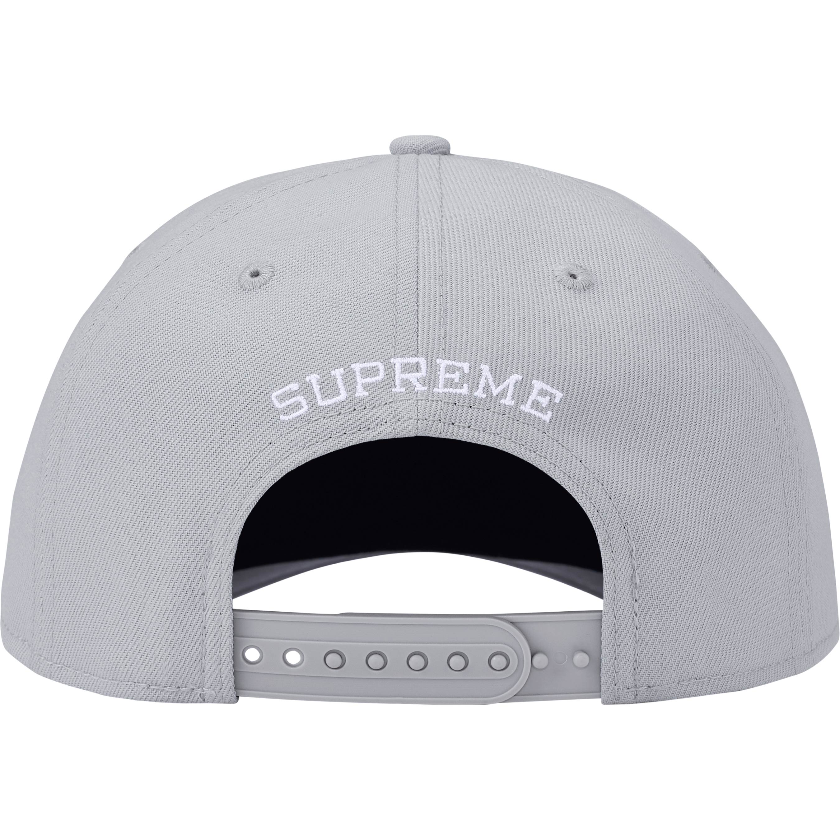 Gothic Outline Adjustable New Era®