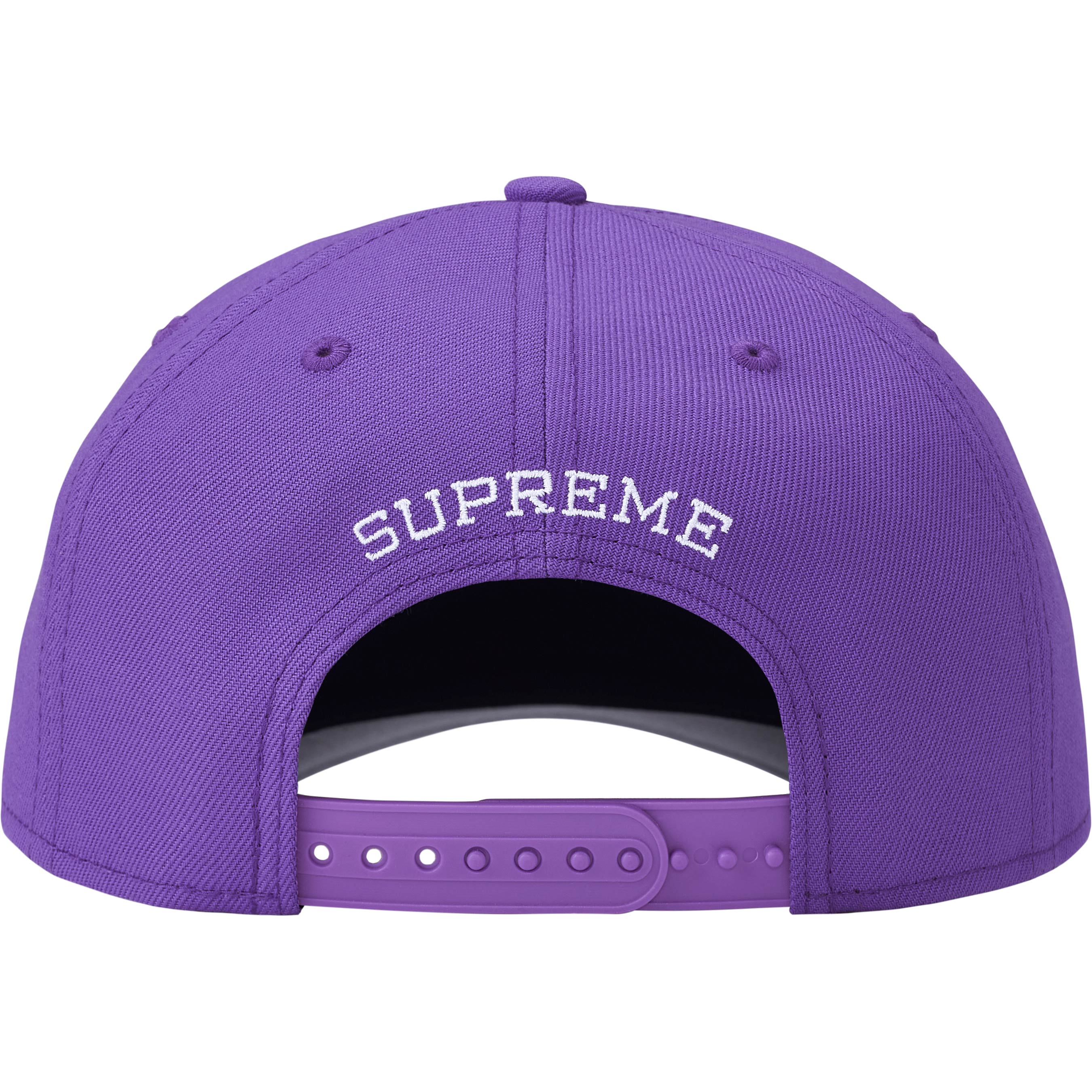 Gothic Outline Adjustable New Era®