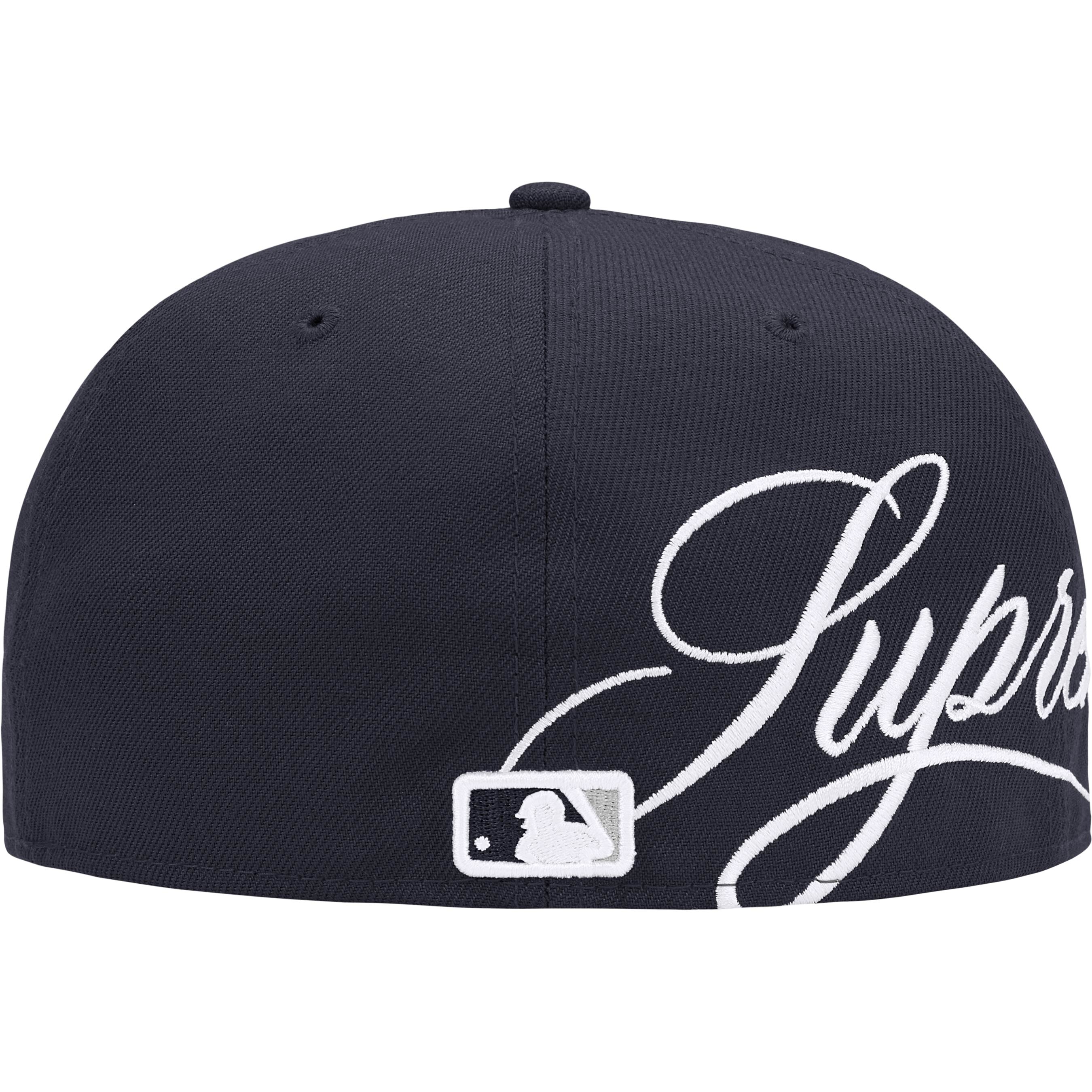 Supreme®/New York Yankees™ New Era®