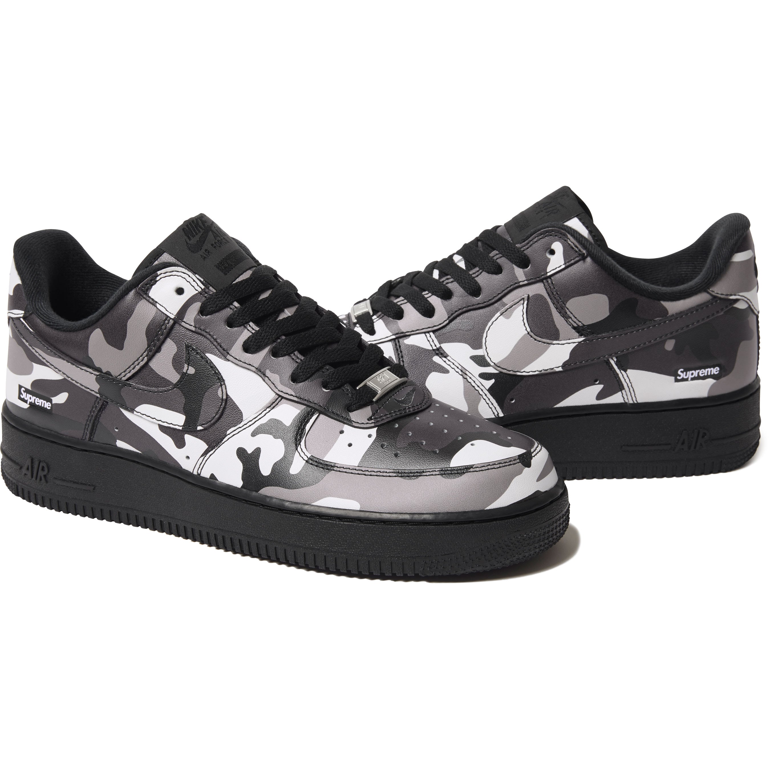 Supreme®/Nike® Air Force 1 Low