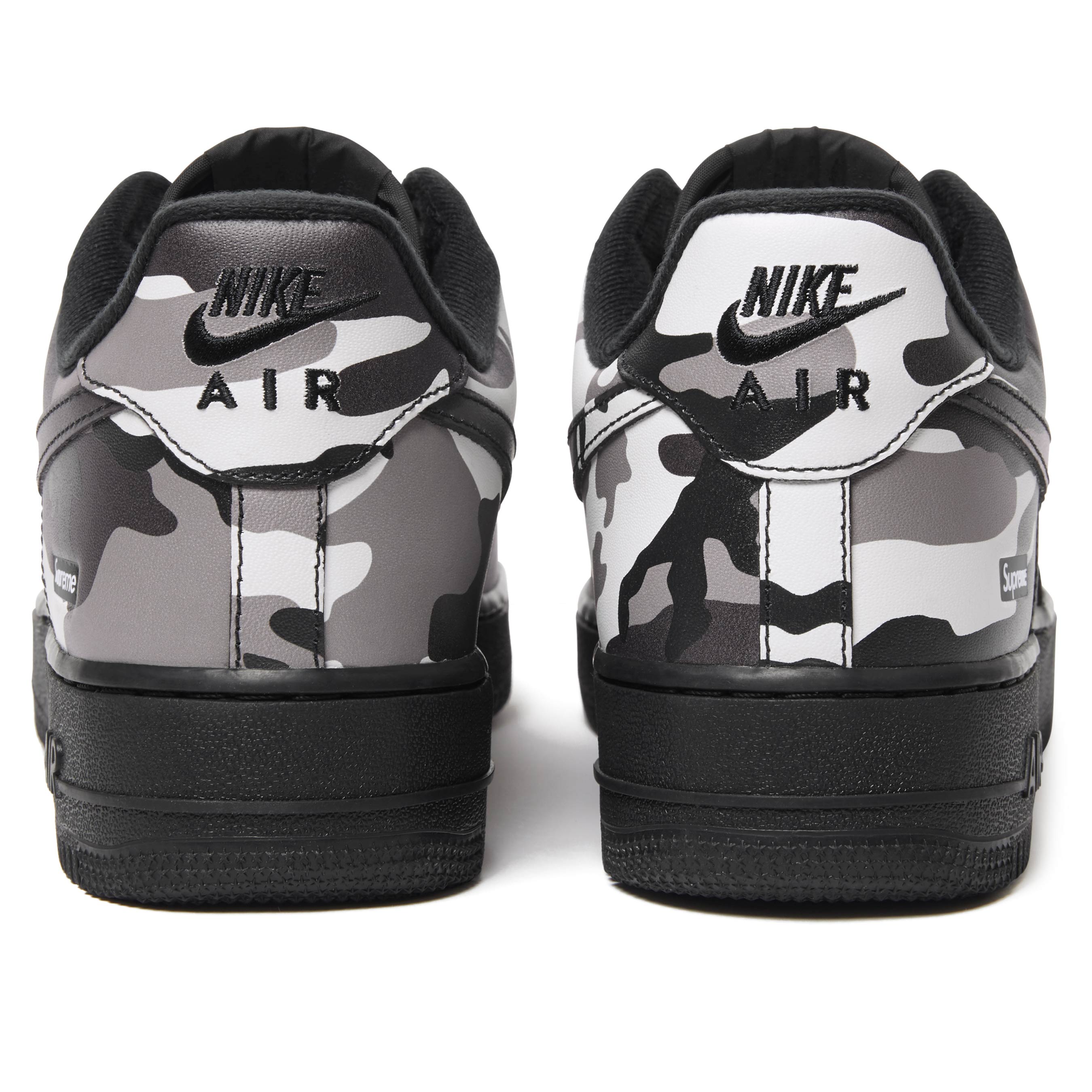 Supreme®/Nike® Air Force 1 Low